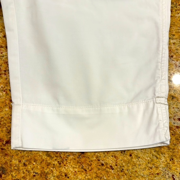 Z-BRAND WOMENS WHITE COTTON KNEE LENGTH SHORTS WITH STITCH DETAILING IN SIZE 28 - Picture 4 of 13